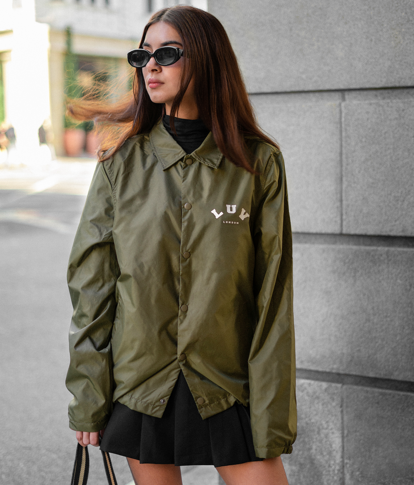 LUV LONDON COACH JACKET (OLIVE GREEN)